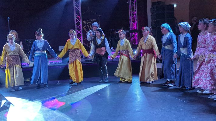 PXL_20251227_201754802